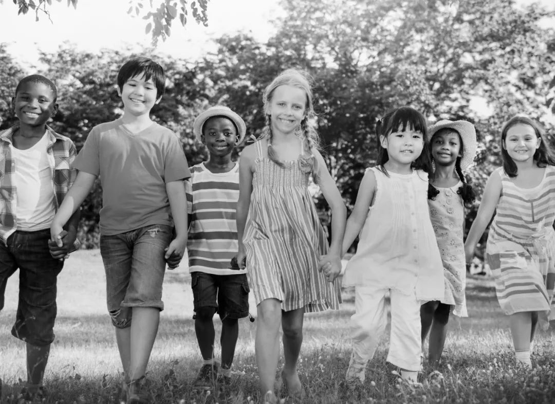 炒股的朋友要记住一点,炒股不要为难自己