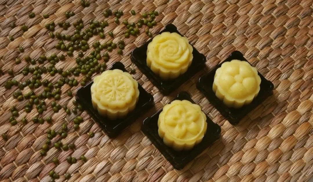 如何在家做入口即化的绿豆糕,入口即化的绿豆糕在家也能做