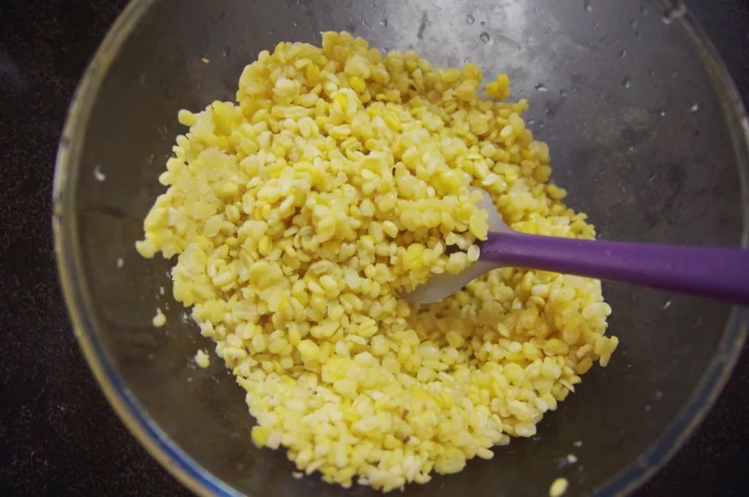 如何在家做入口即化的绿豆糕,入口即化的绿豆糕在家也能做