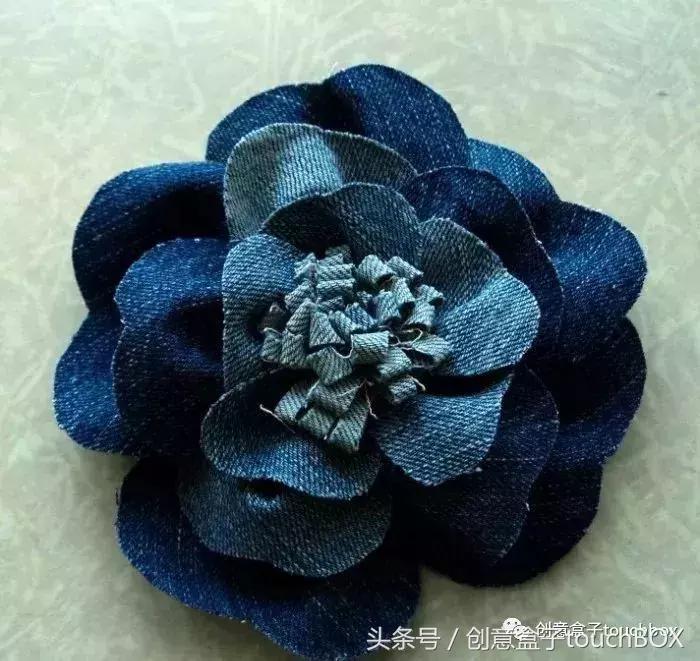 牛仔裤太大怎么办改造小妙招,旧牛仔裤别丢了改造一下好实用