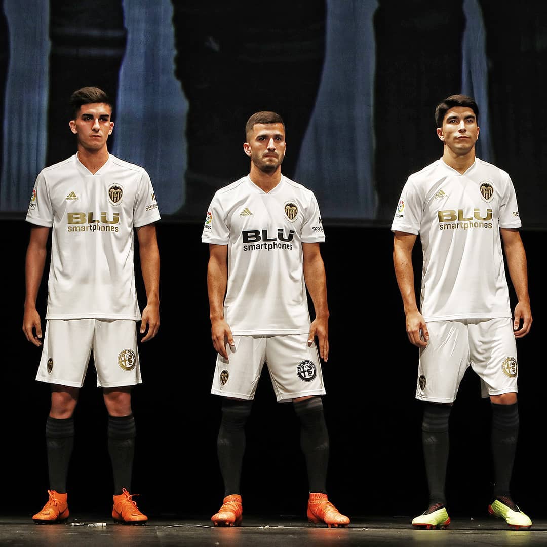 20222023西甲各队球衣赞助商,西甲十大经典球衣排名第一