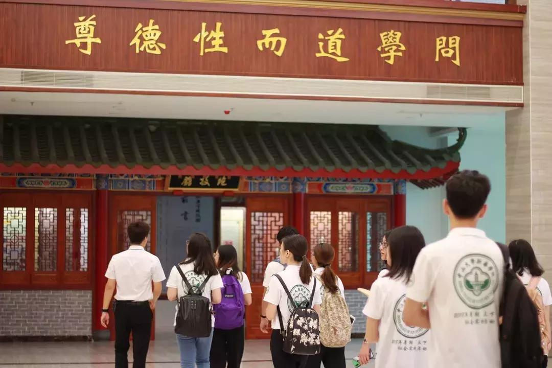 「灯塔工程·三下乡」｜一只皮膏打天下，深挖中医药文化精髓