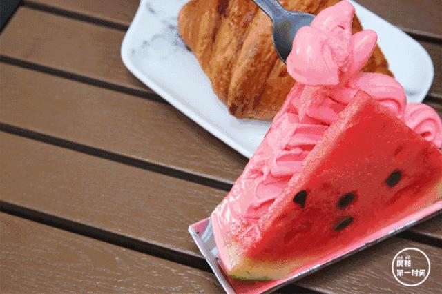 魔都“西瓜冰三明治”鼻祖来长宁开新店啦！粉金主题，颜值担当！