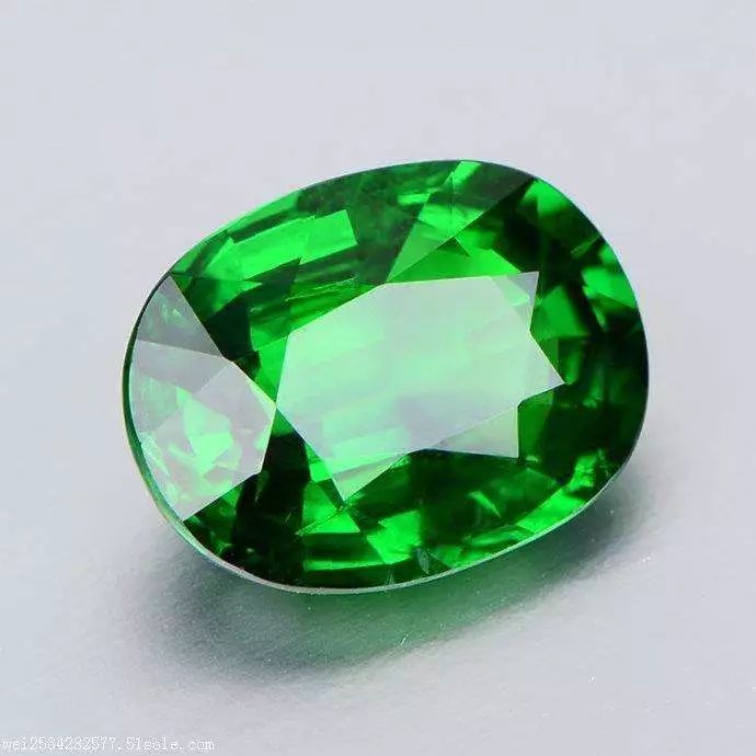 怎样鉴别石榴石手链真假,鉴别石榴石的好坏