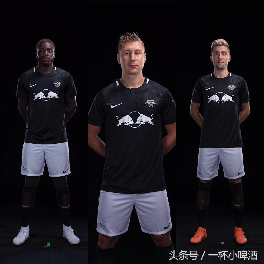 德甲真乃五大联赛的清流——18支球队的胸前广告居然没有*彩博**公司