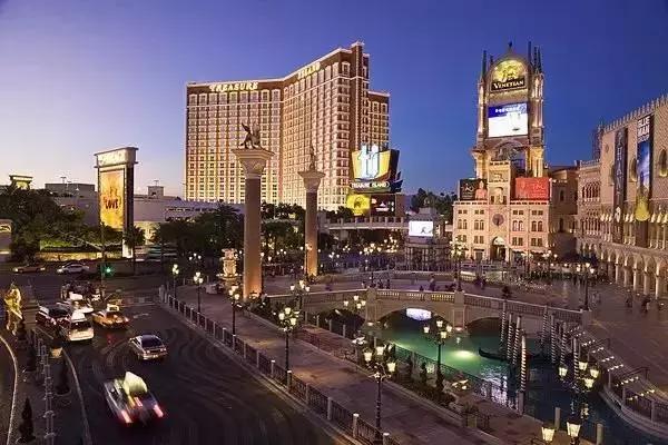 拉斯维加斯，一个你永远无法说No的城市！