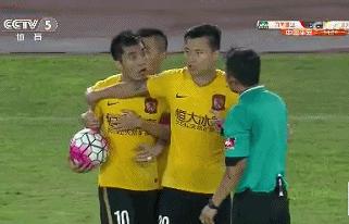 河南建业对阵广州恒大集锦,河南建业足球经典瞬间