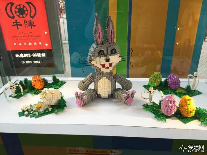 齐聚百名玩家的乐高作品展看高手们拼出一个未来世界