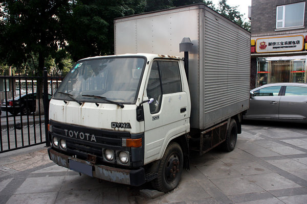 中国70年代日本卡车,90年代广东卡车