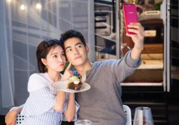 经历了这个月，你会发现，模范cp也靠不住！这爱情好像不靠谱了！