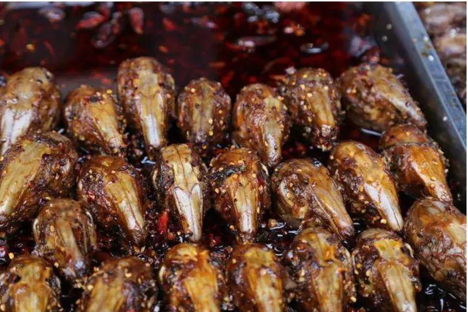 一天卖几千只的兔子,一天卖出1000只鸡