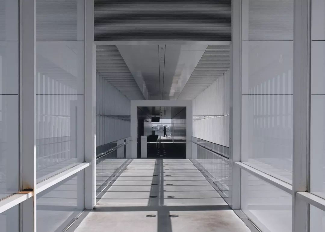 解压！美哭的对称建筑，瞬间治愈强迫症患者