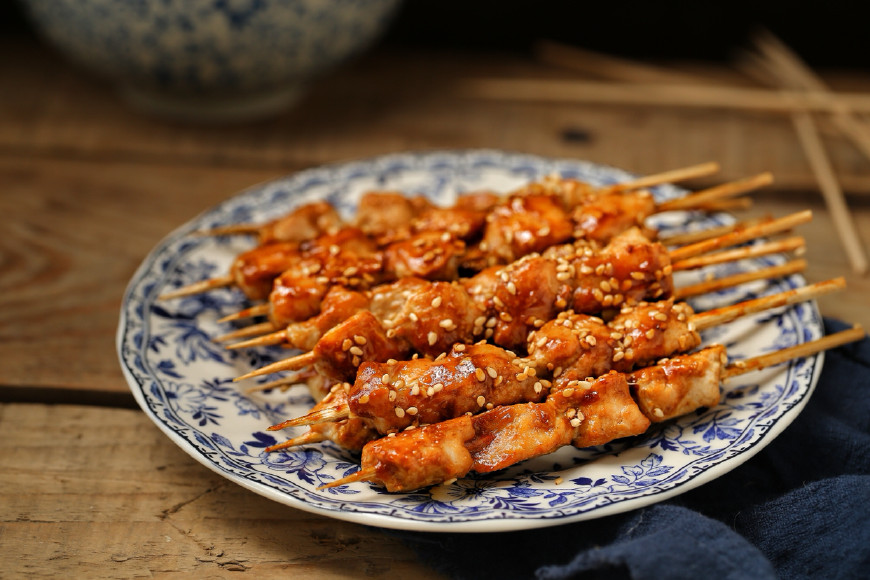 家庭版撸串除了羊肉还能烤点什么,撸串怎么做才能串得好吃