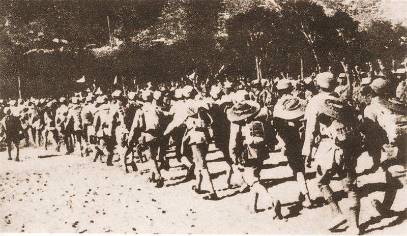 感人肺腑的抗日战争诗词,七律抗日诗词百首