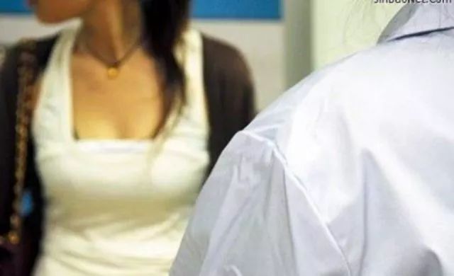 月经推迟很着急,月经推迟量少褐色