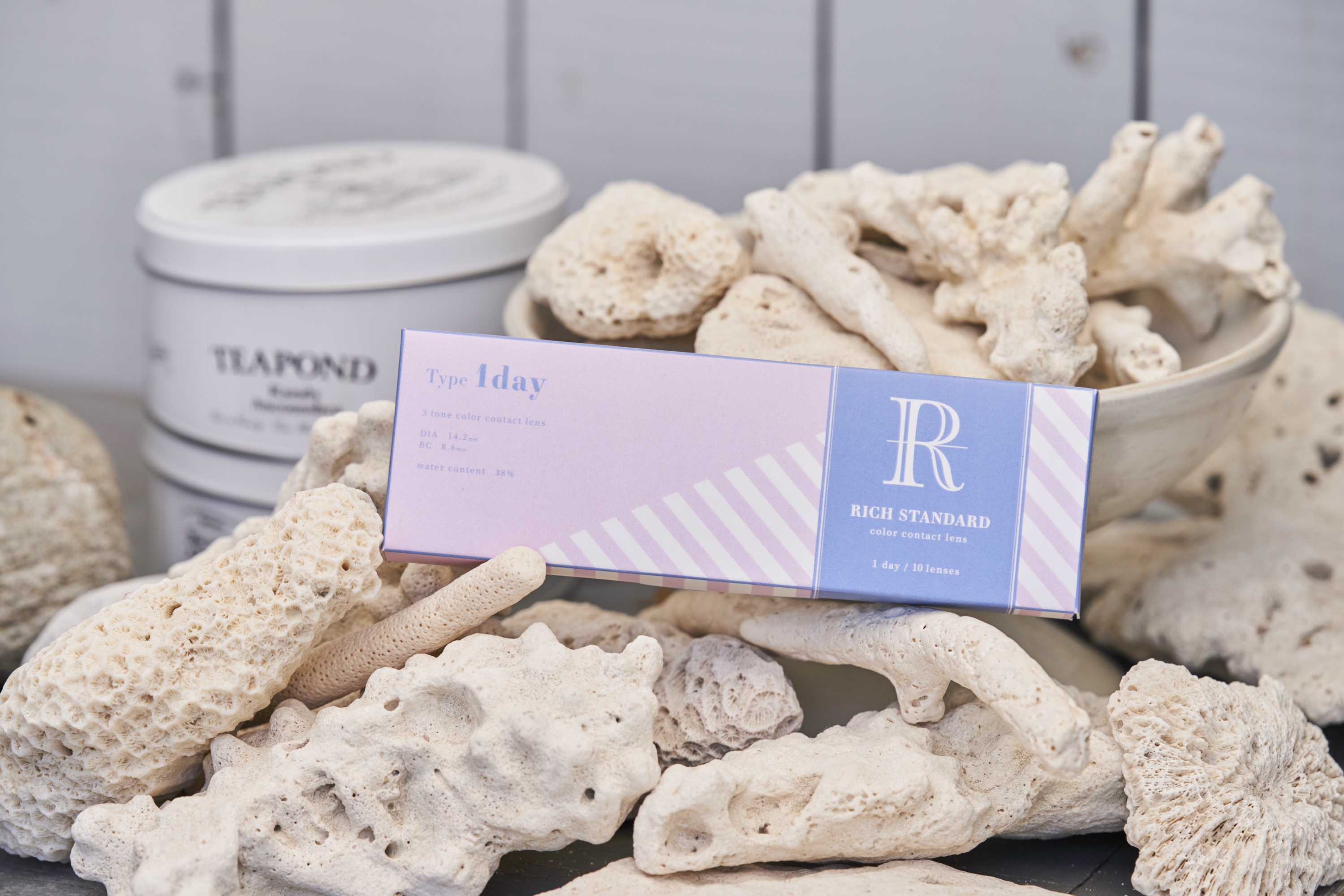 如何挑选到自己最合适的美瞳,怎么选择佩戴舒服的美瞳