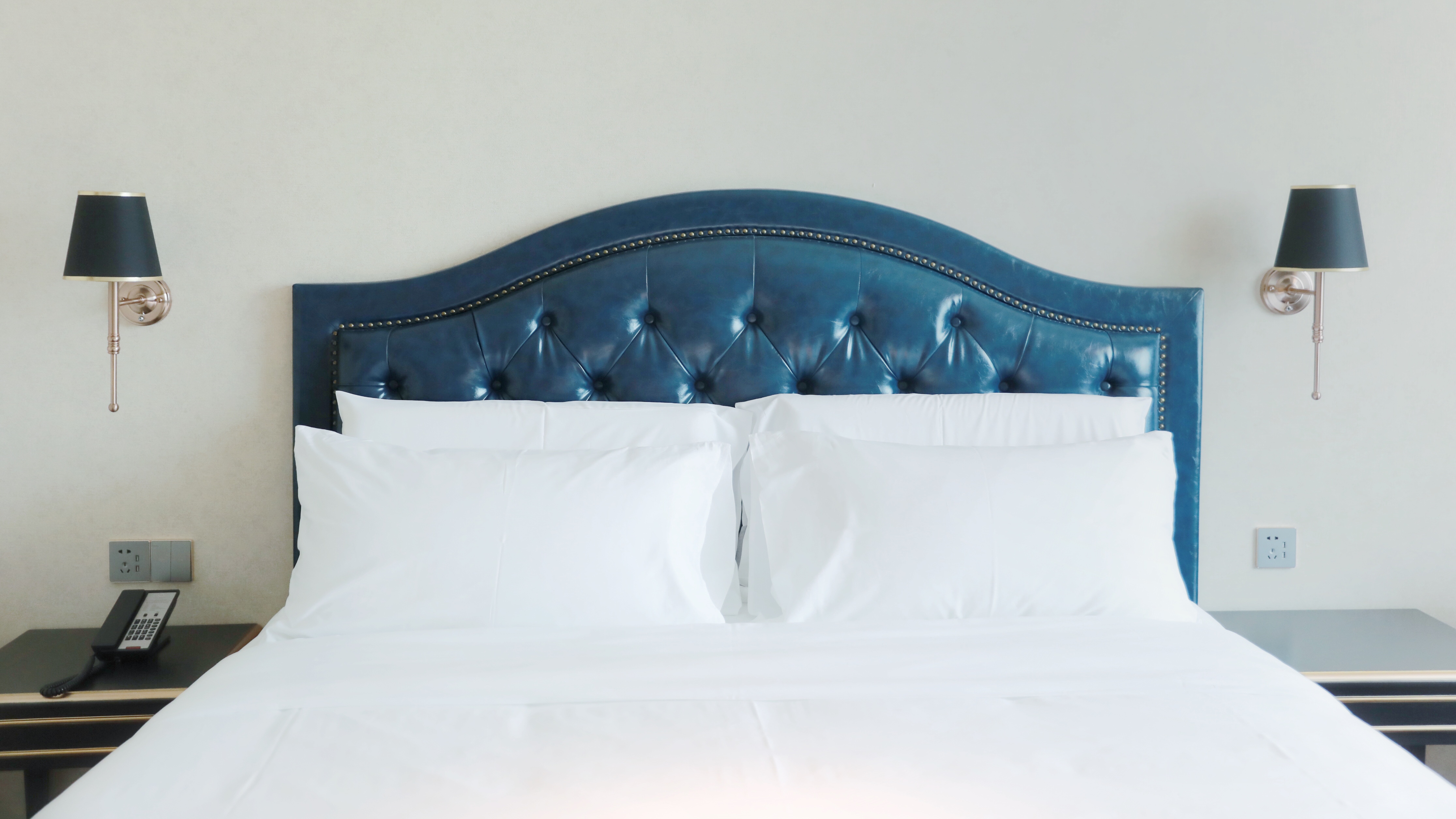 柏丽艾尚国际酒店孟州店,柏丽艾尚施婕