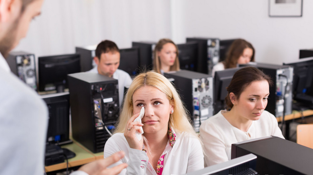 为什么感觉办公室工作很难,办公室工作一点不轻松