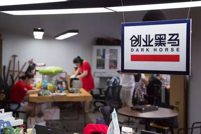 南京23万“码农”必备这本说明书｜庆祝改革开放四十周年