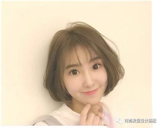 短发慵懒风烫发图片,中短发烫发型慵懒风