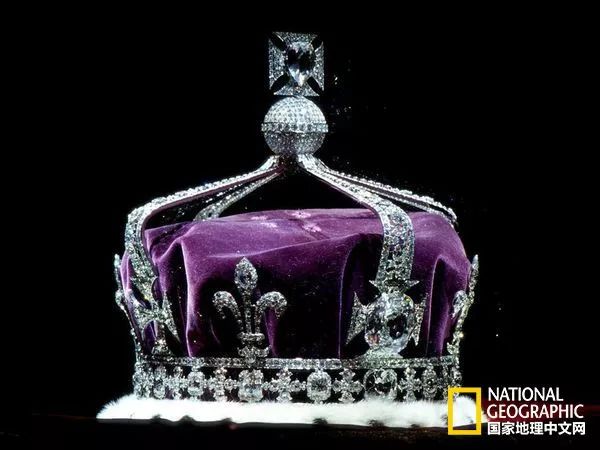 目前地球有没有比钻石还珍贵 (地球大量钻石)