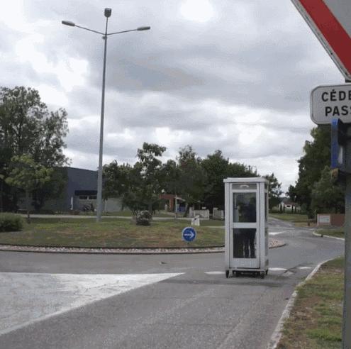 DIY，我把咱们家的车爆改成了游泳池，老婆！