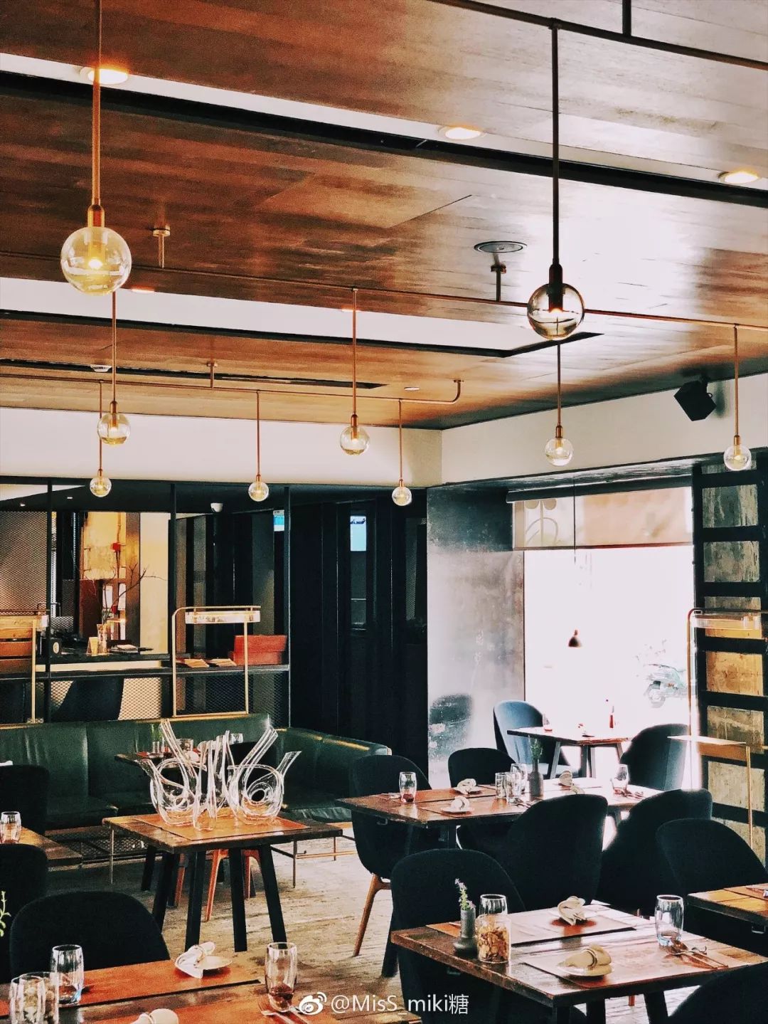 上海十大网红拍照地方,上海有名的摄影博主