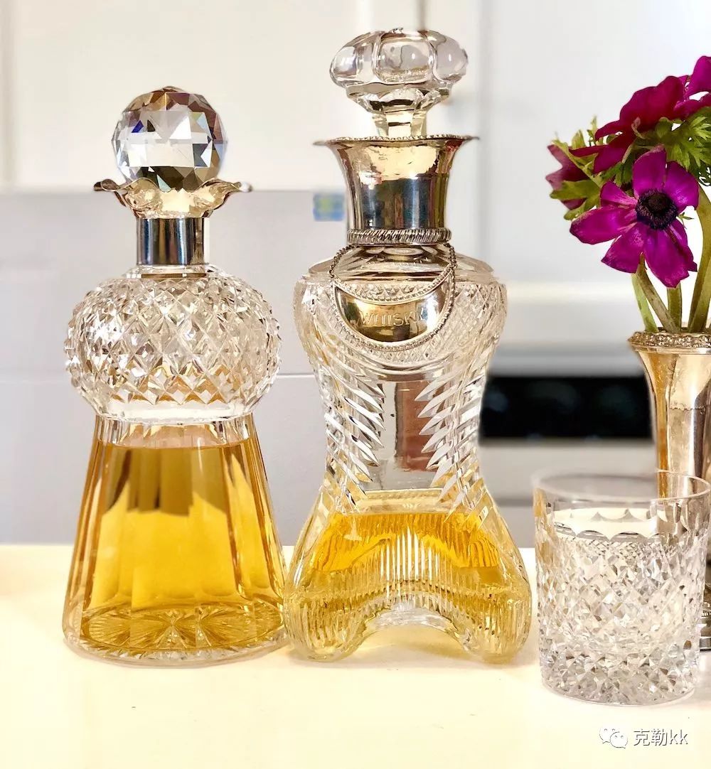 有些东西还是值得回忆的,总想扔旧东西买新东西