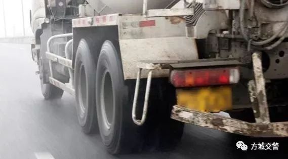 雷雨大风天气请做好防范安全出行,大风天气提醒安全出行句子