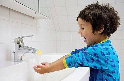 这样有洁癖的娃真是让人欢喜让人忧,能不能改善呢?