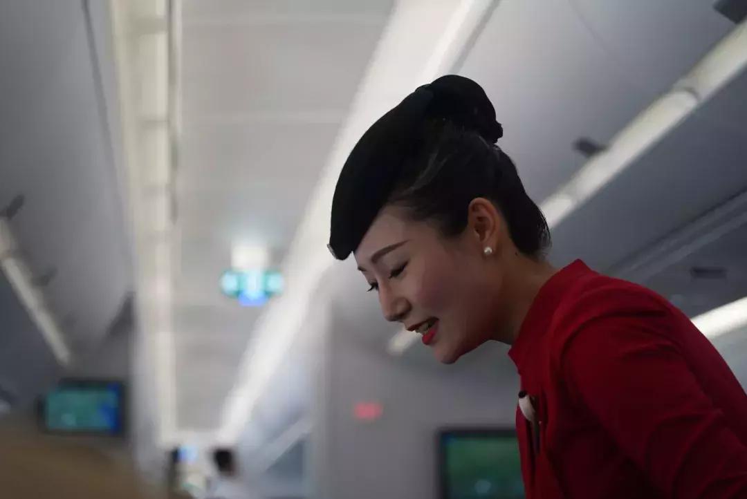 四川航空a350有超级经济舱吗,四川航空a330经济舱乘坐体验