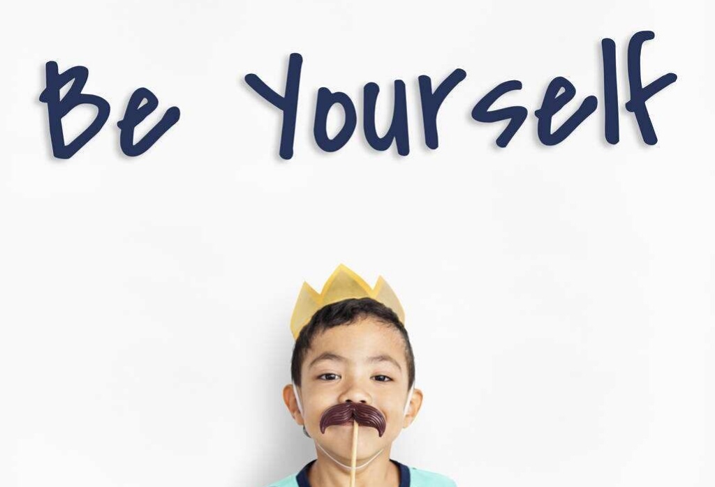 没有天生的好命只有不努力的人,没有天生孤独的人