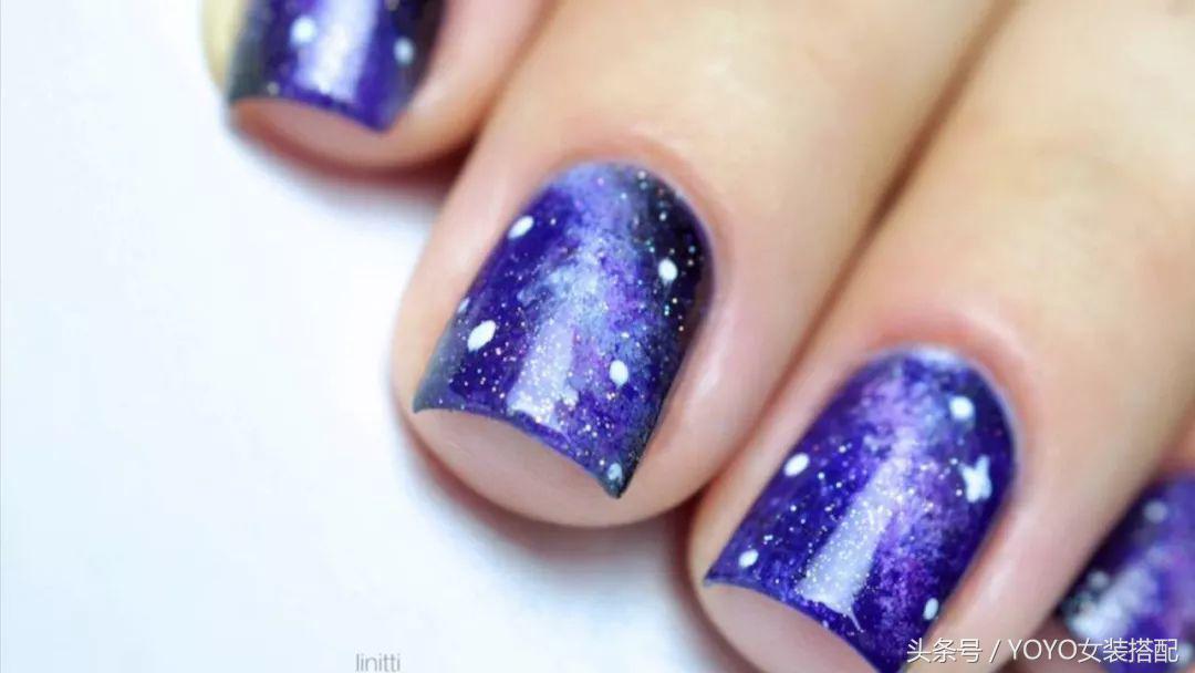 把整个星空都穿在身上太美了,把银河穿在身上去照亮