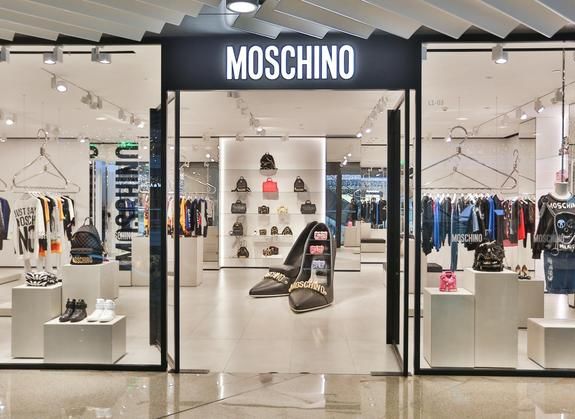 招了这些女装的mall，简直可以“躺赢”！