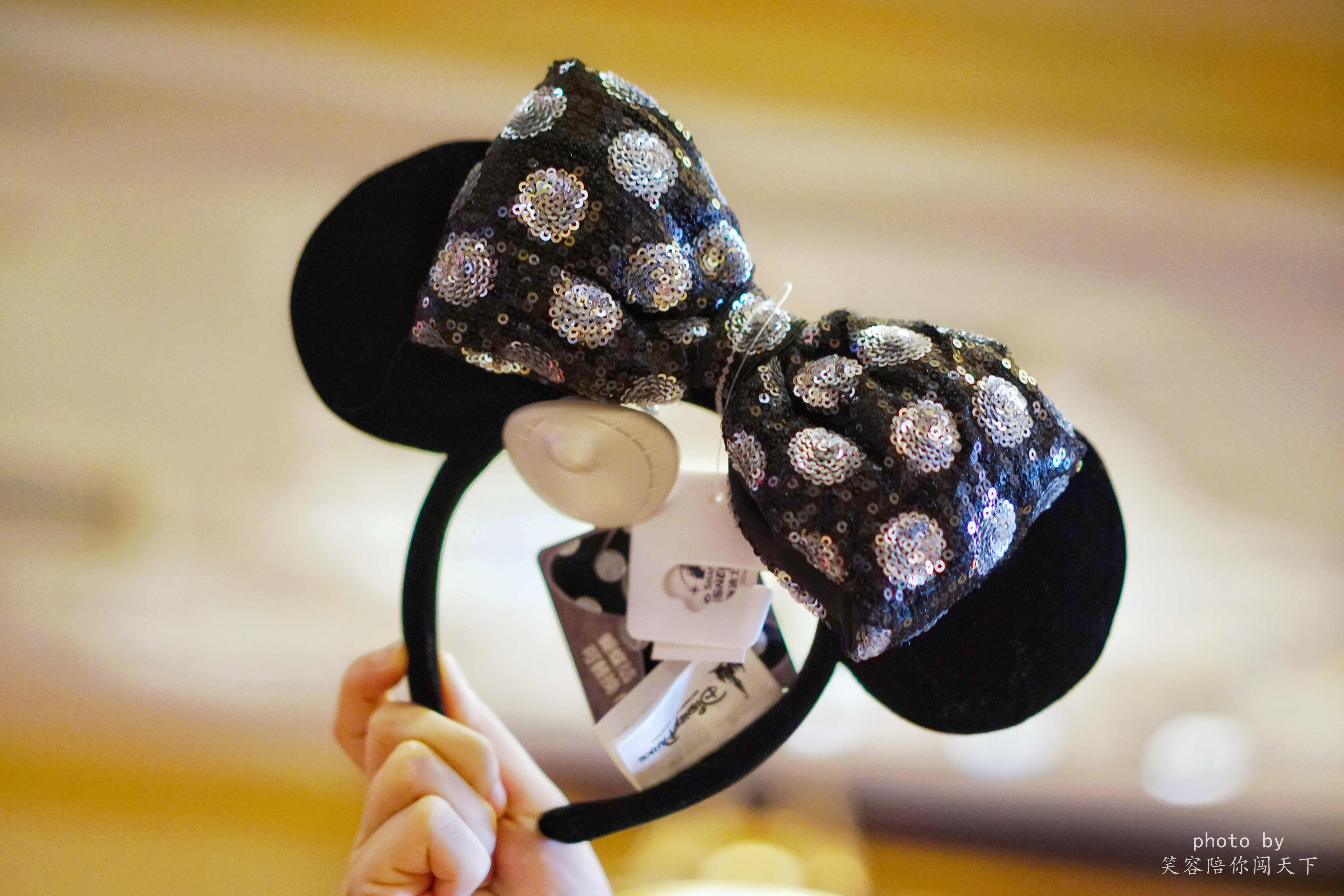 上海迪士尼购物攻略公主裙,迪士尼正版授权双味棒棒糖