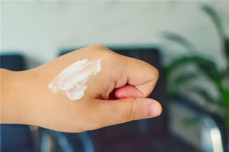 测评洗面奶哪一款好用,洗面奶哪一款好用测评