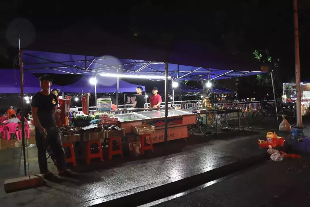 438元住*海湾红**海边酒店!豪享海鲜大餐、快艇出海、撒网打鱼等等