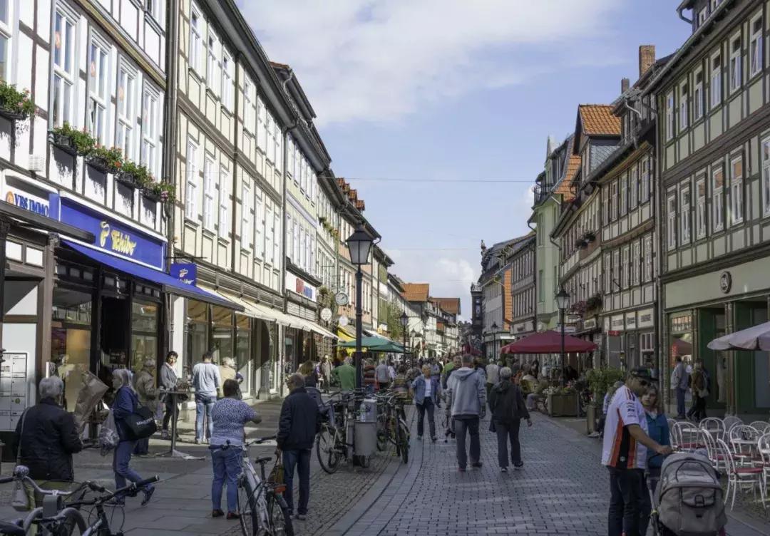 当心！多国出现大量假货，专坑中国人，转发别让更多人上当！