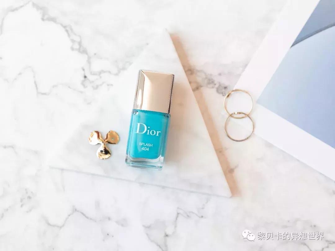 夏天指甲油2022年新款显白带钻,指甲油2022年流行网红夏天显白