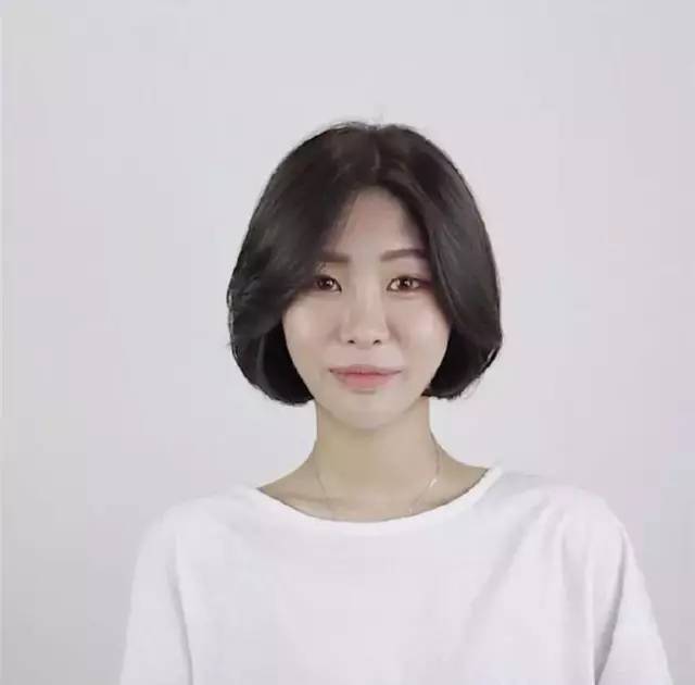 适合小脸的短发超级减龄好看,大脸短发好看还是小脸短发好看