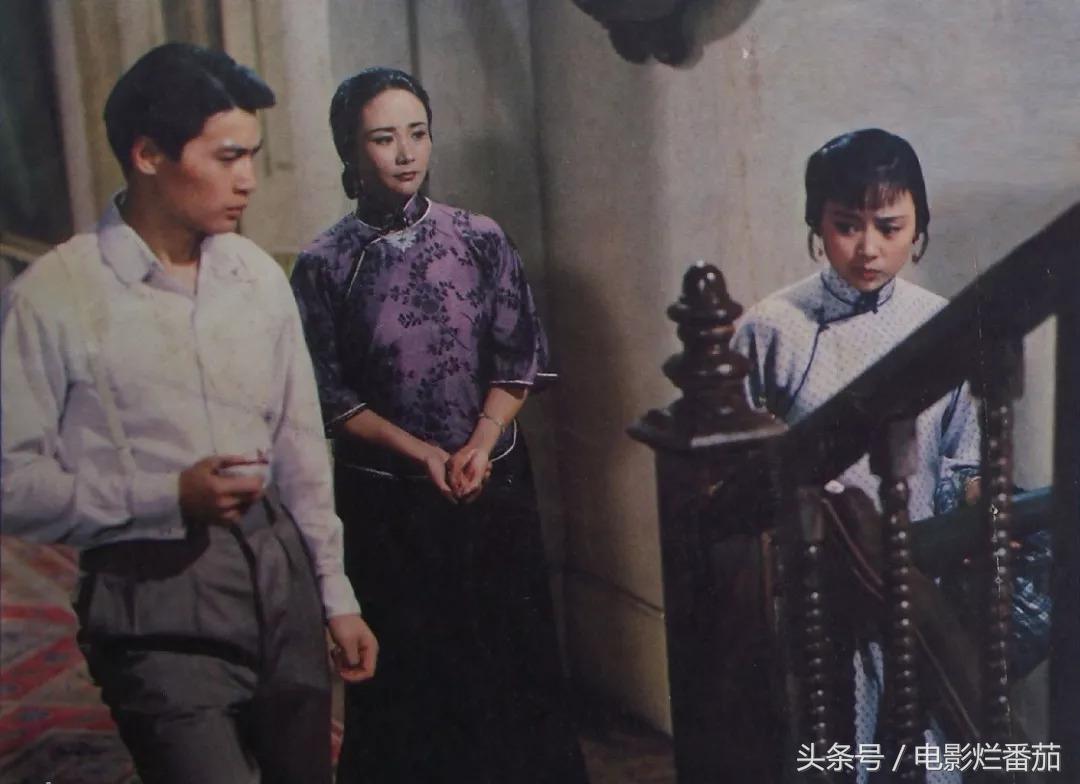 张艺谋面对各种批评,张艺谋谈自卑