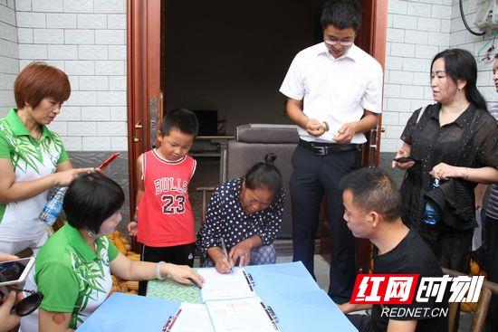 孩子我是你亲妈啊,孩子我正是你爹