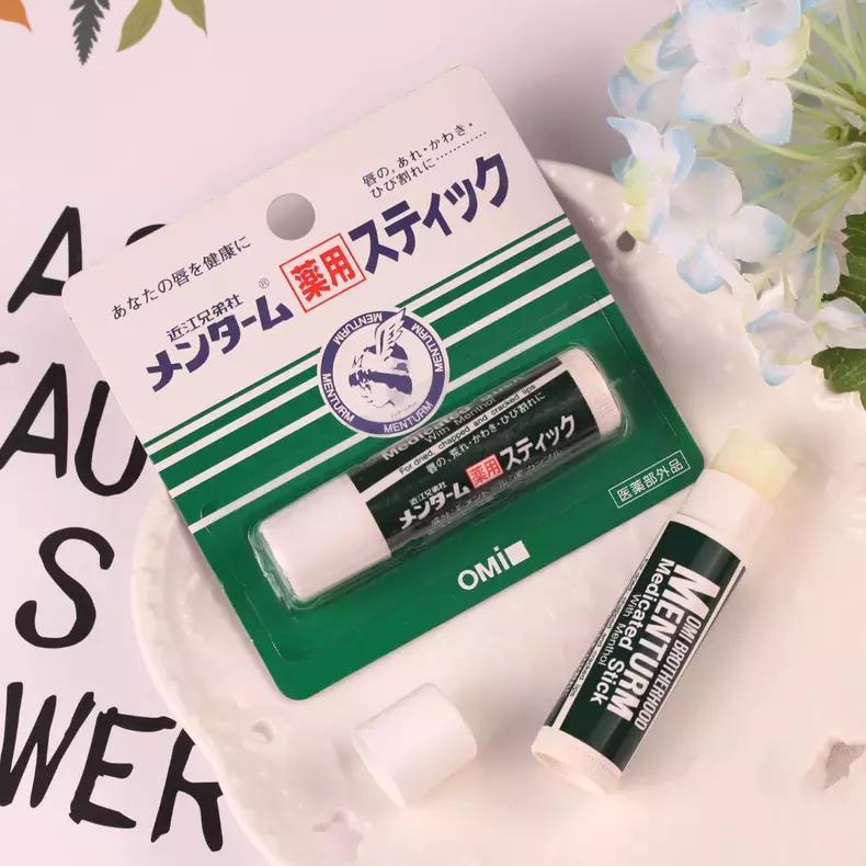 不油腻平价护唇膏,全球公认最好用的10大护唇膏