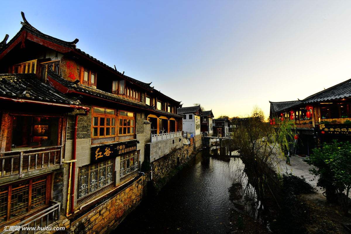 香格里拉自驾游攻略自助游,香格里拉到西藏攻略