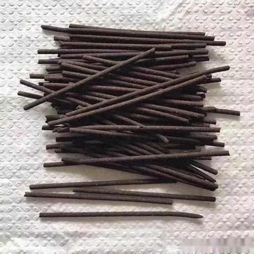 太可怕!做微商竟成毒贩!新型*品毒**“蓝精灵”出现,女孩小心了!