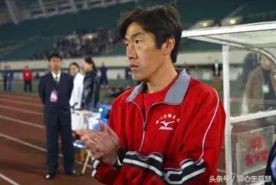 厦门蓝狮足球队03年名单及位置,厦门蓝狮视频