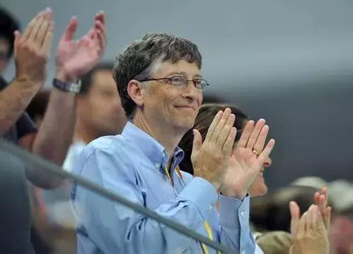 在硅谷骗了8亿的榨汁机,美国硅谷榨汁机视频