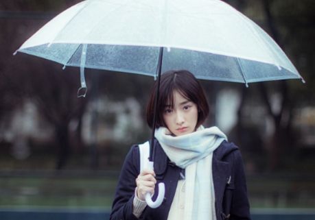 日本人为什么偏爱透明伞？你喜欢用着类型的伞吗