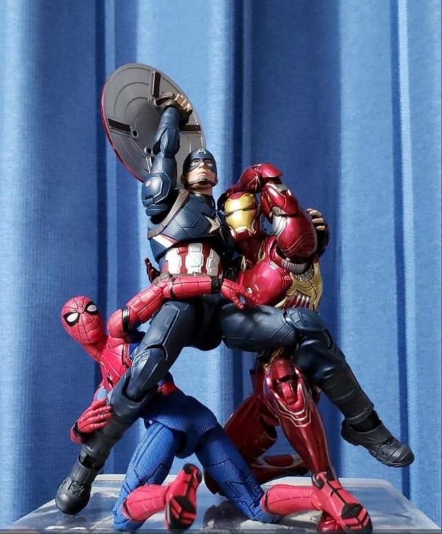 高达现状吐槽,高达宣传图