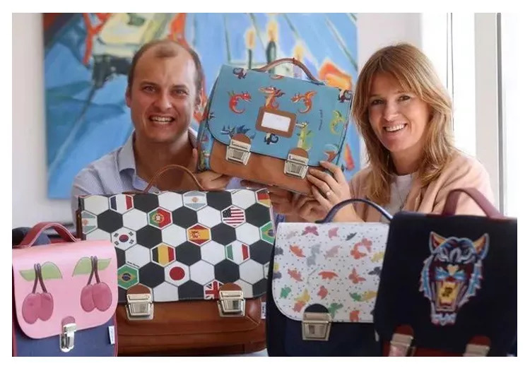 咘咘斜挎包同款,贾静雯同款宝宝背带